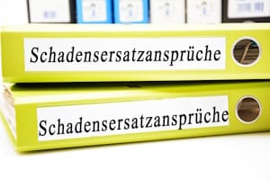 Begründet eine ungerechtfertigte Abmahnung Schadensersatz?